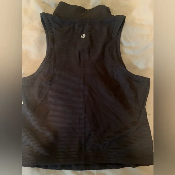 LULULEMON TOP - Picture 4 of 6